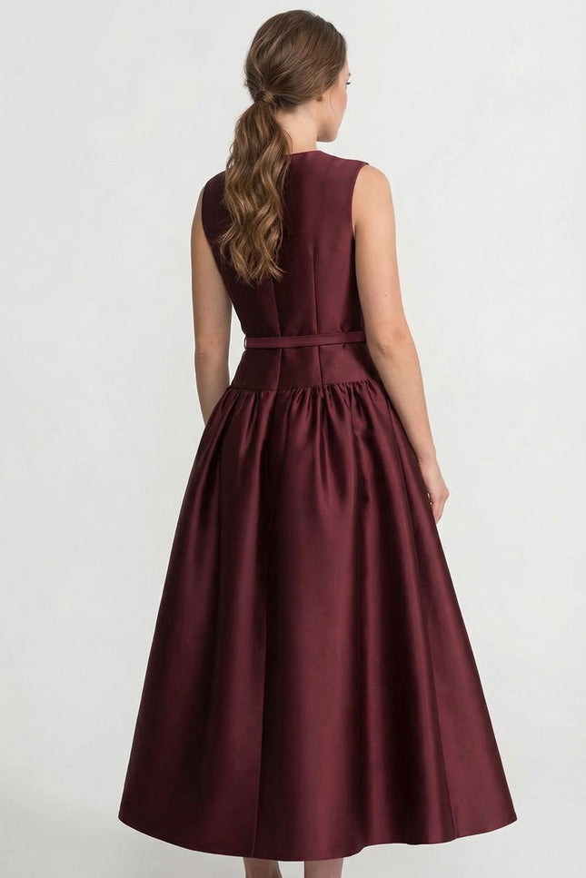 Jeanne - Sleeveless Midi Dress with Belt